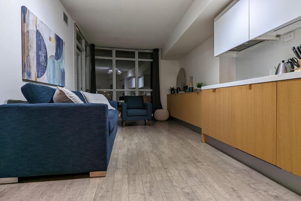 Lovely 2 Bed Condo In Downtown Toronto Exterior photo